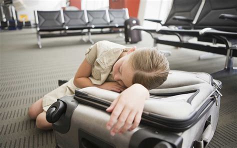 Safe Traveling: How to Avoid Food Poisoning and Stay Healthy